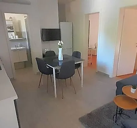 Ξενοδοχείο Roko 3*